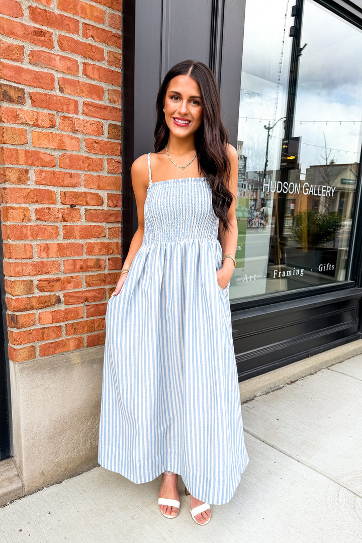 Nantucket Stroll Striped Dress (Blue)