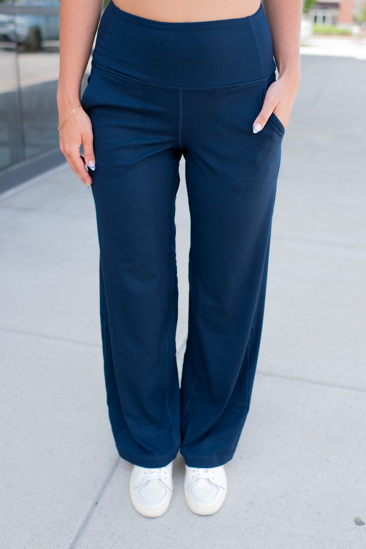 Refined Comfort Active Pants (Navy)