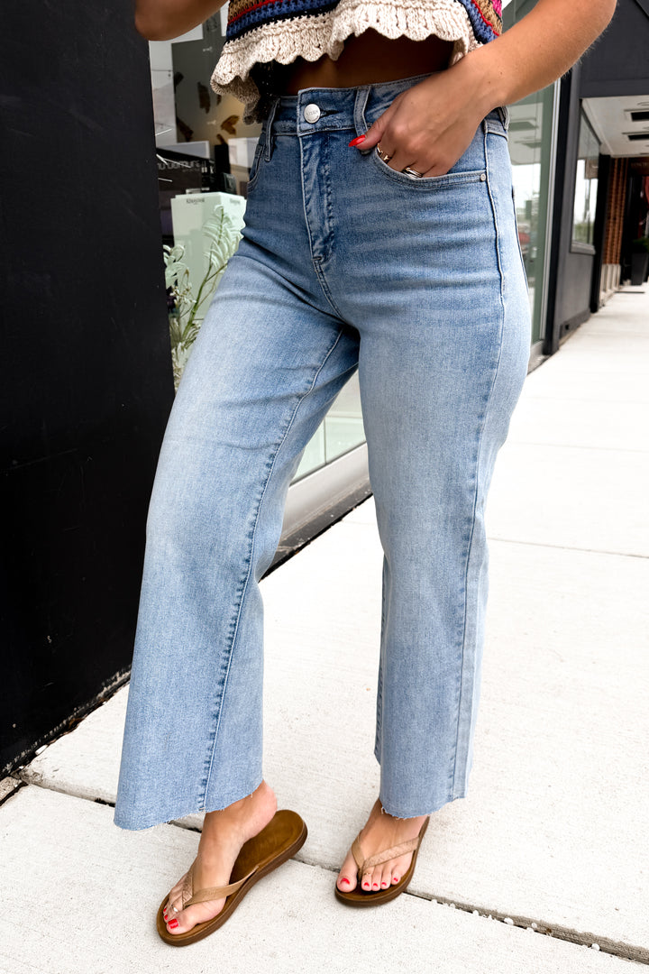 Risen Collier High Rise Wide Leg Jeans (Light)