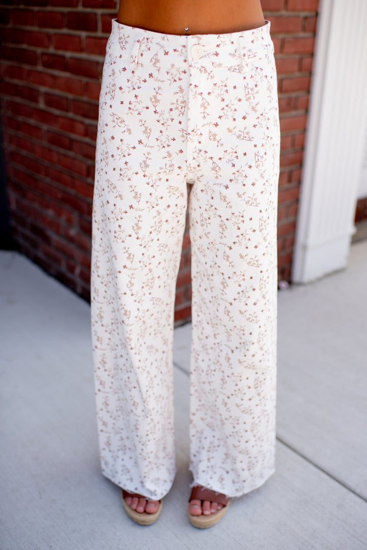 Meadow Bloom Wide Leg Jeans (Cream)