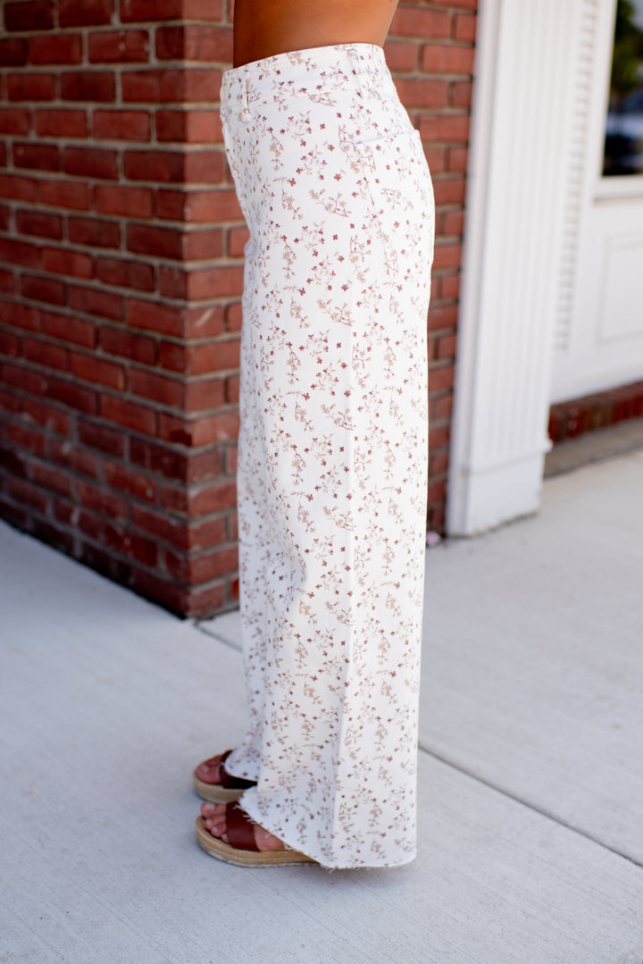 Meadow Bloom Wide Leg Jeans (Cream)