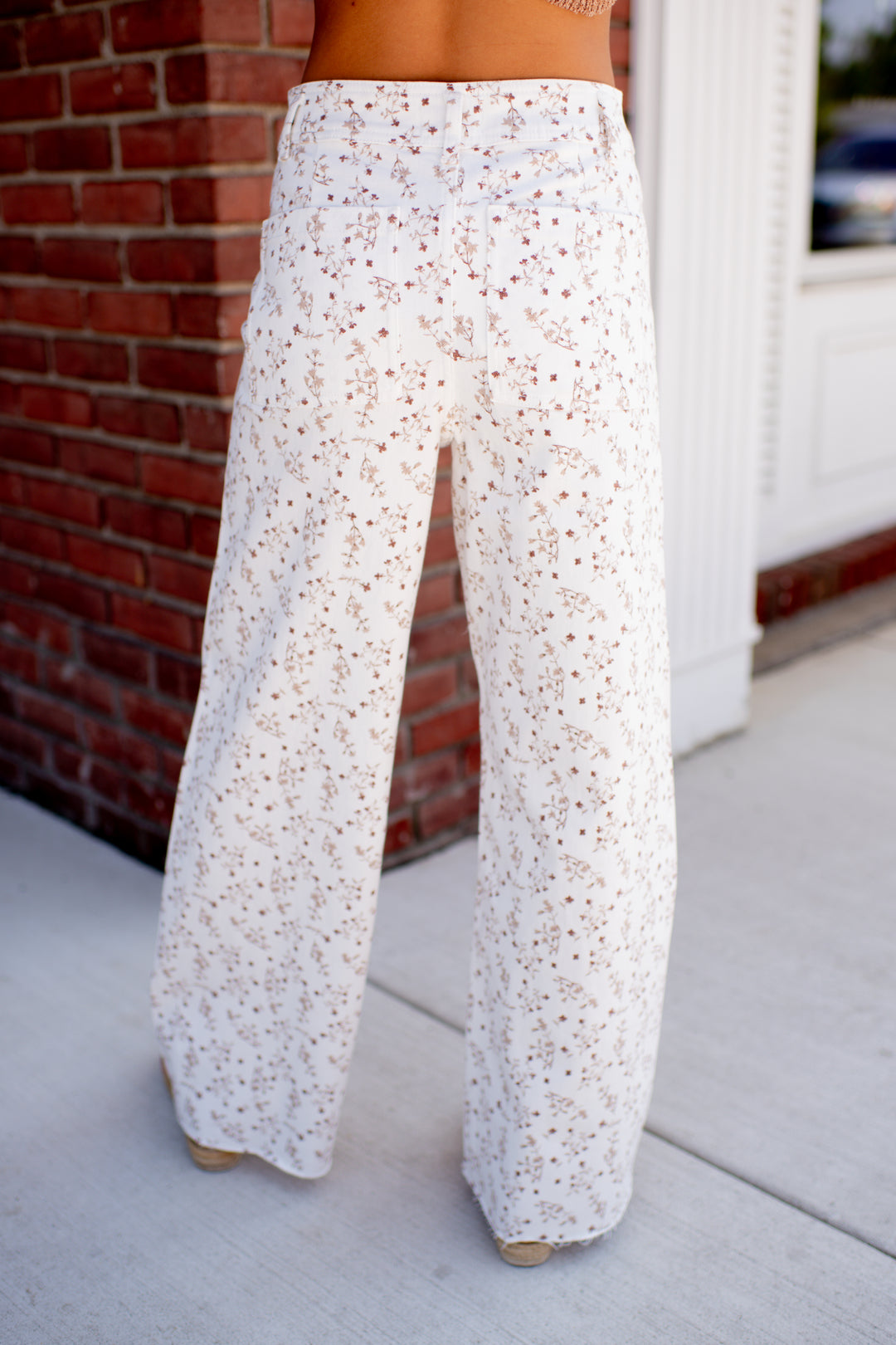 Meadow Bloom Wide Leg Jeans (Cream)