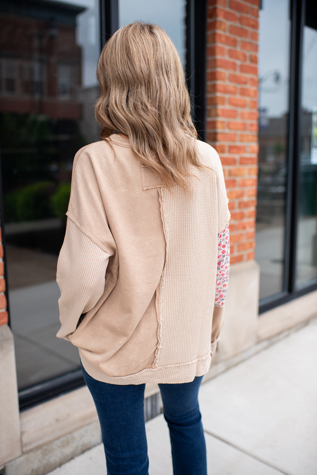 Garden Patch Pullover (Taupe)