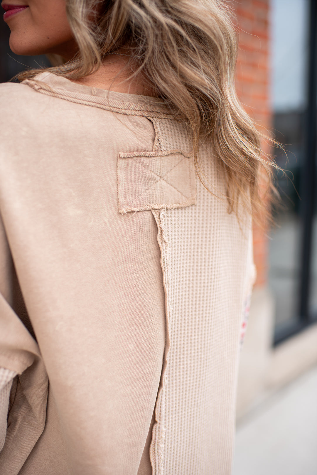 Garden Patch Pullover (Taupe)