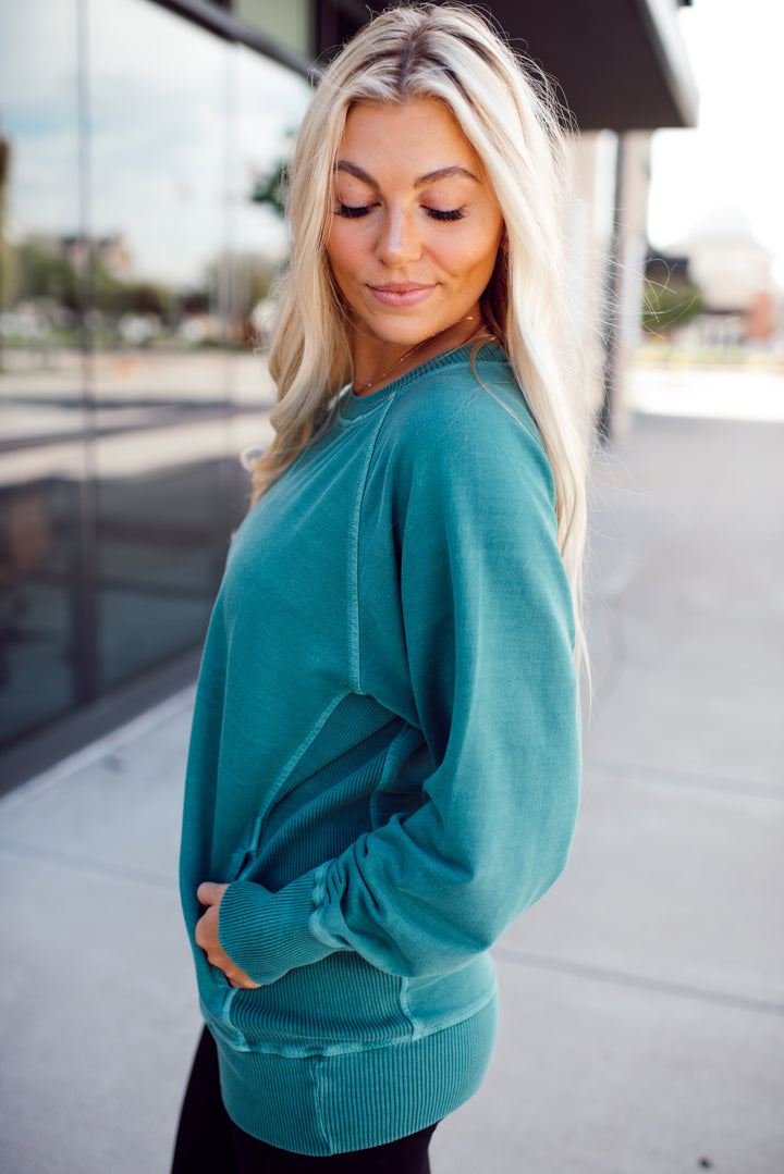 On the Go Crew Pullover (Teal)