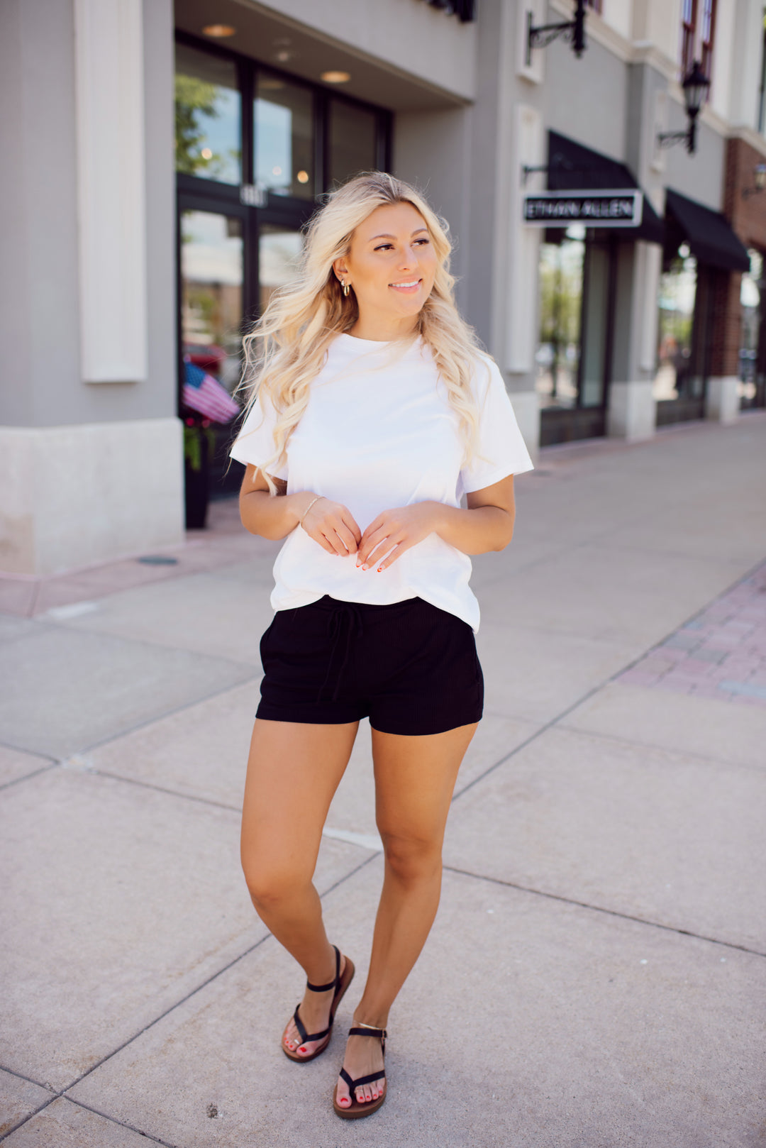 On the Move Ribbed Shorts (Black)