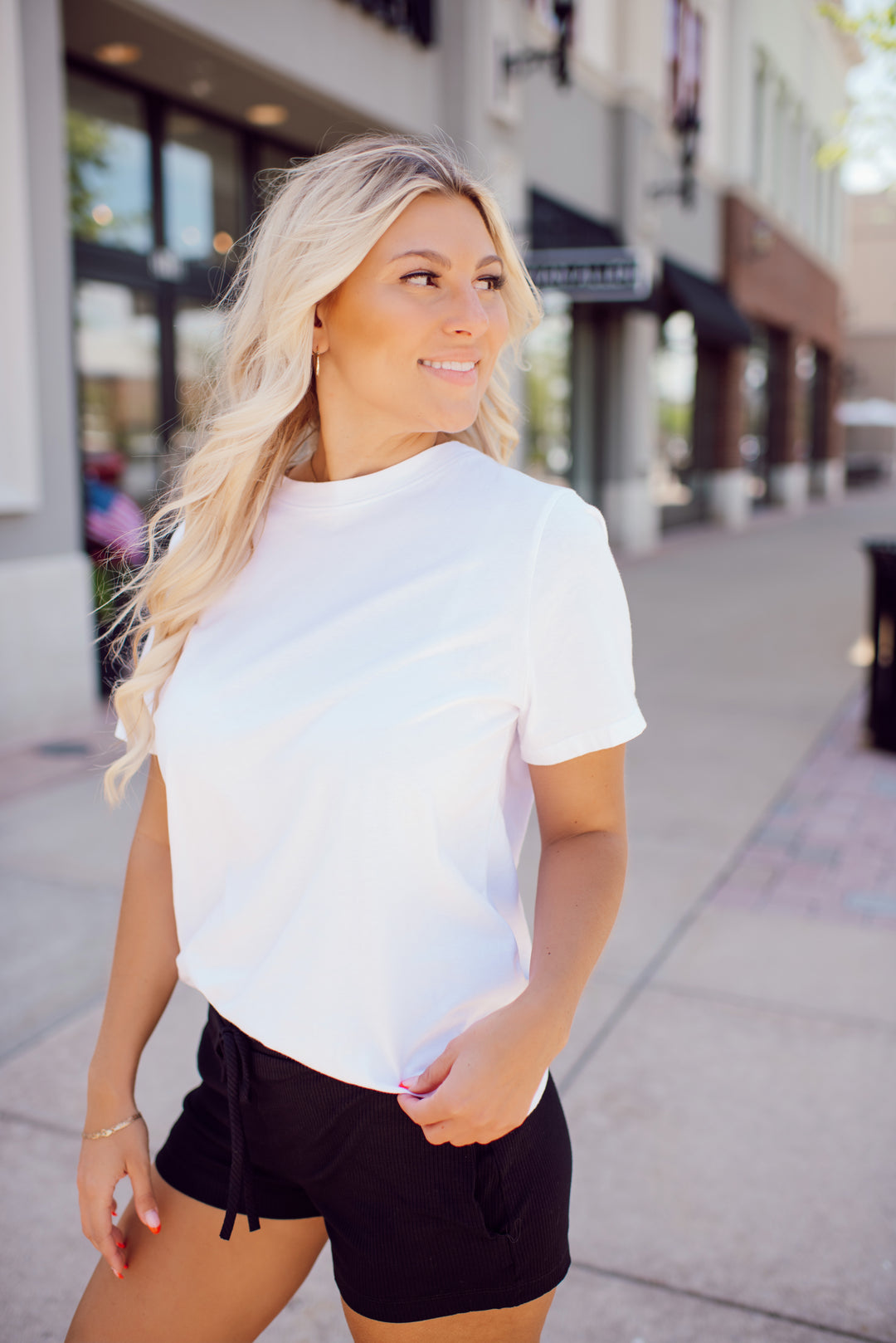 On the Move Ribbed Shorts (Black)