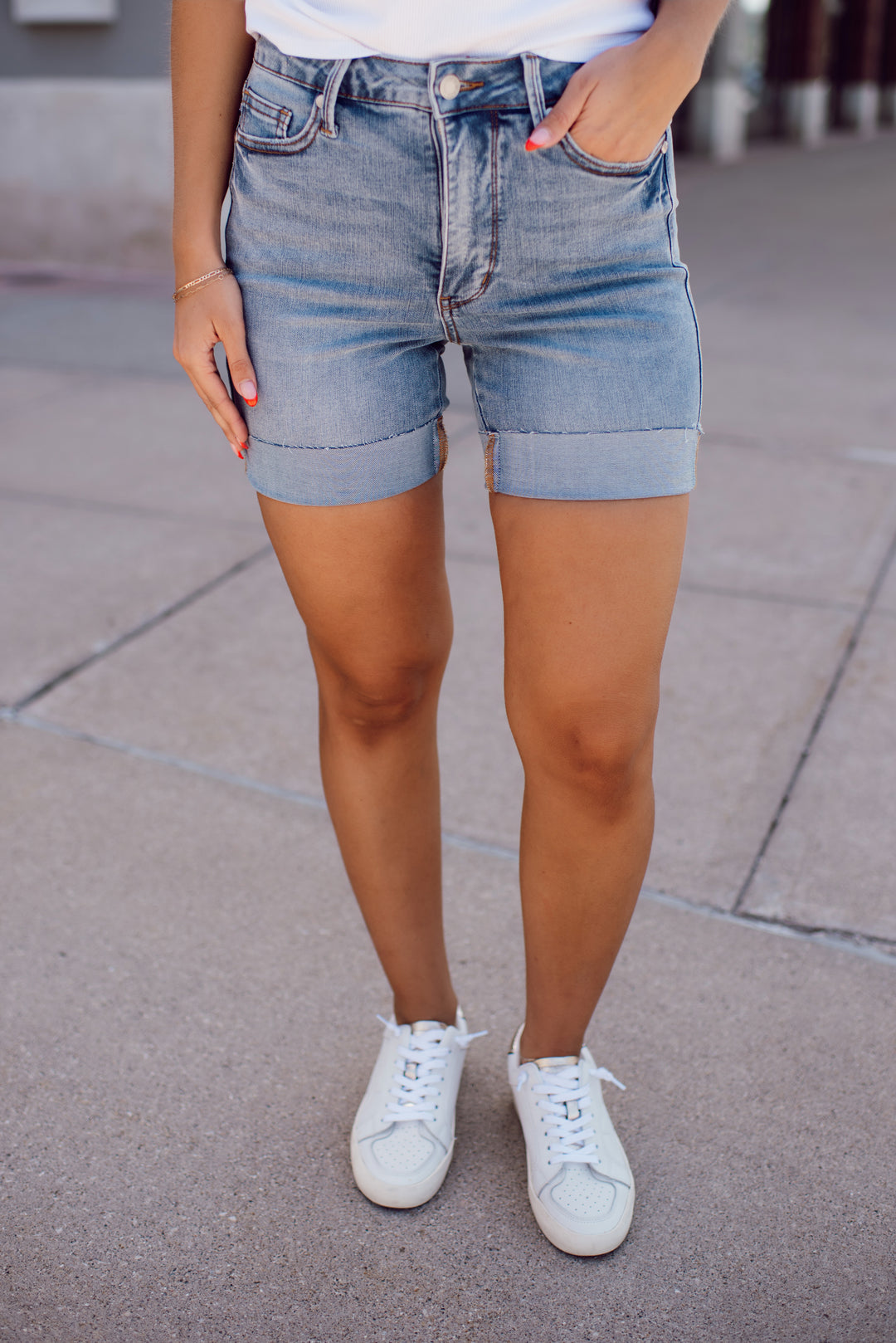 Judy Blue Dakota Denim Shorts (Medium)