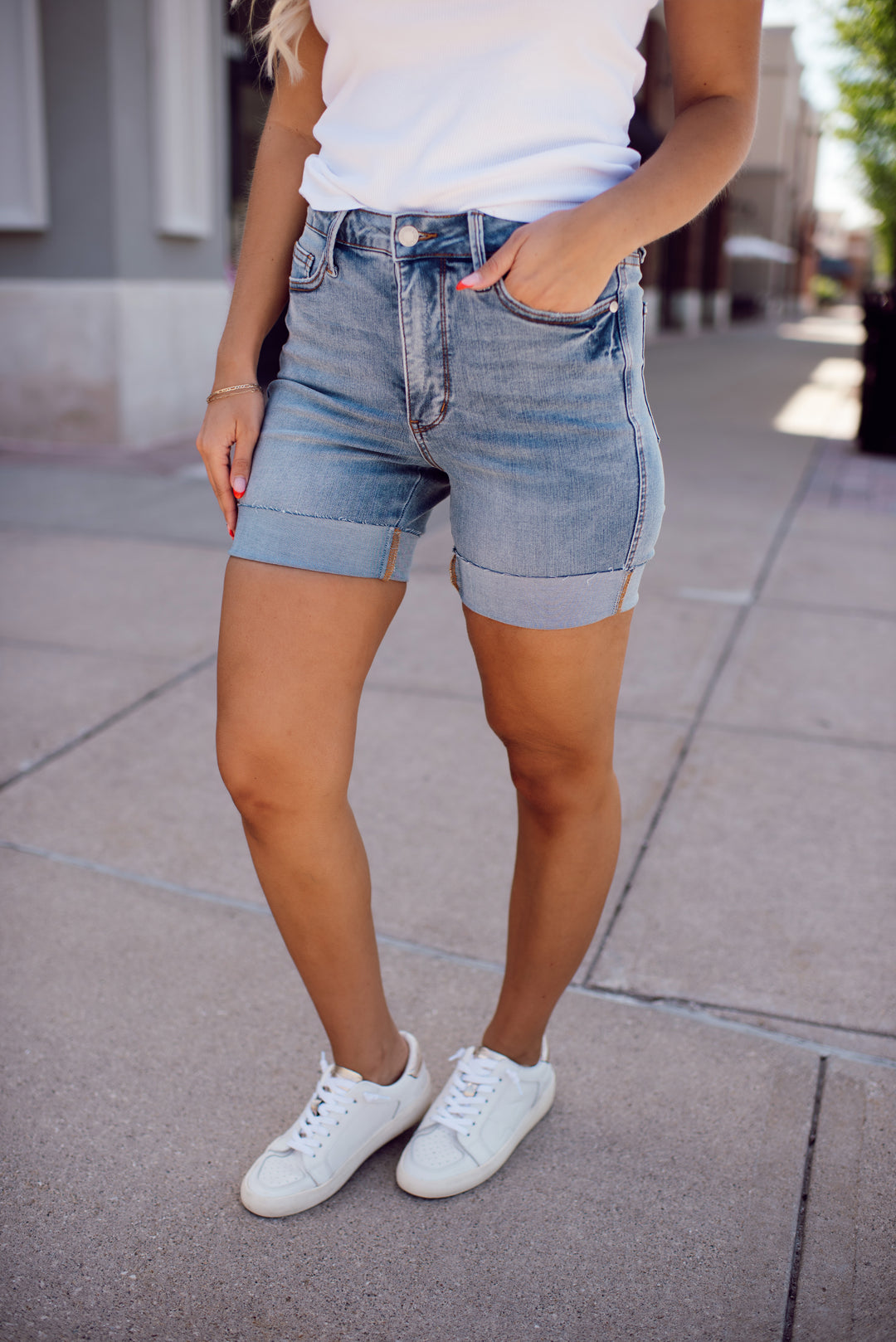 Judy Blue Dakota Denim Shorts (Medium)
