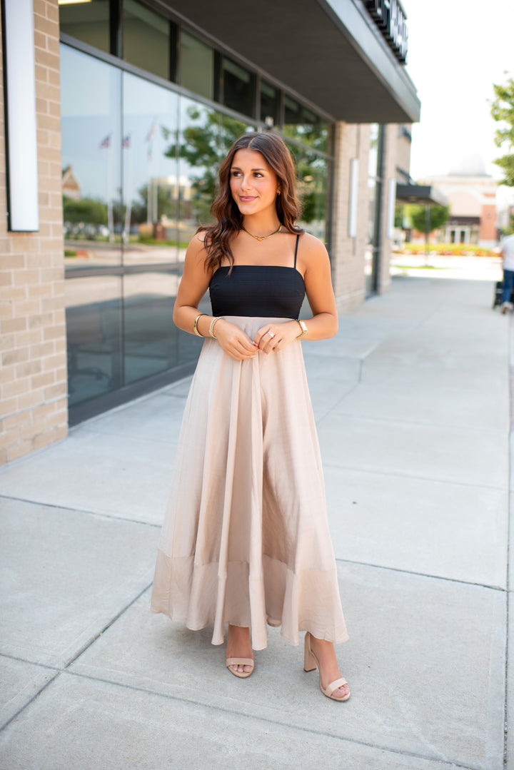 Preppy In Peacock Maxi Dress (Black/Khaki)