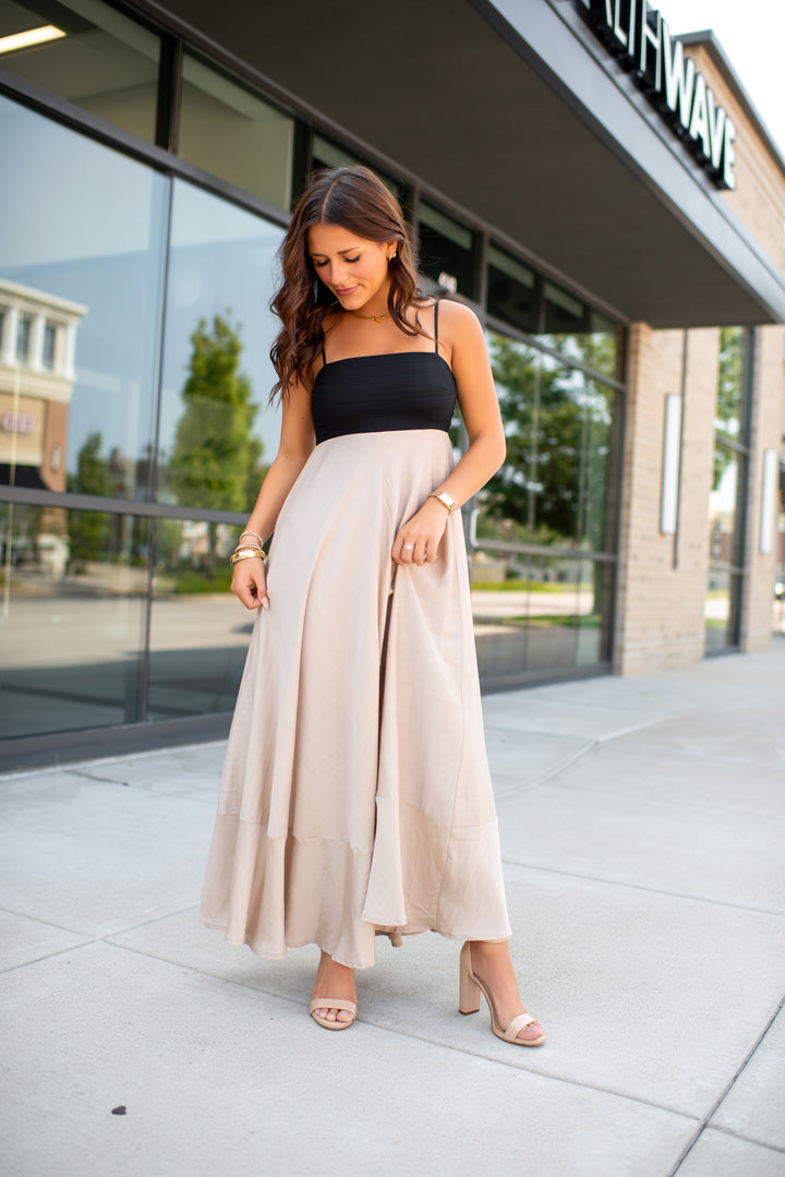 Preppy In Peacock Maxi Dress (Black/Khaki)
