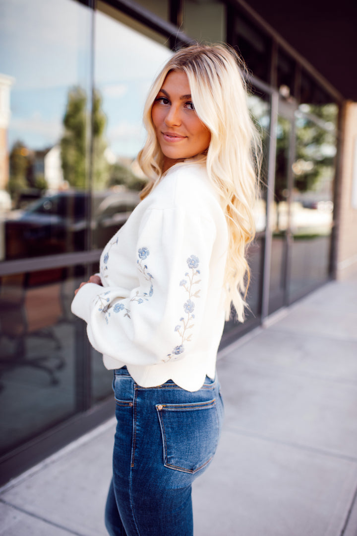PREORDER 9.15.26 Florence Sweater (Cream)