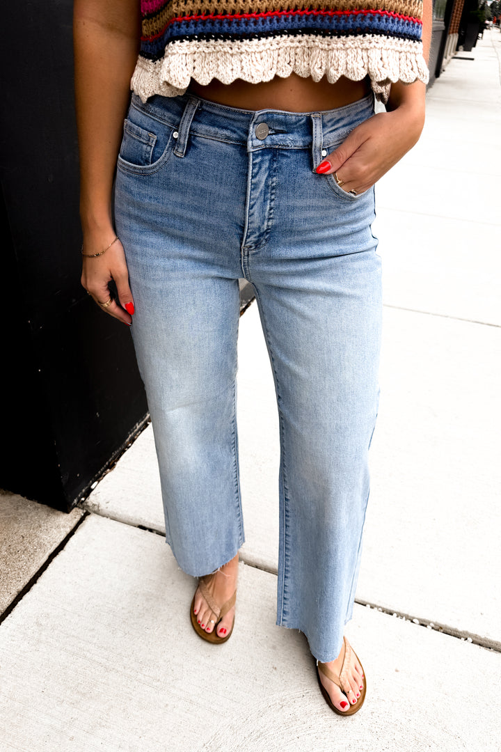 Risen Collier High Rise Wide Leg Jeans (Light)