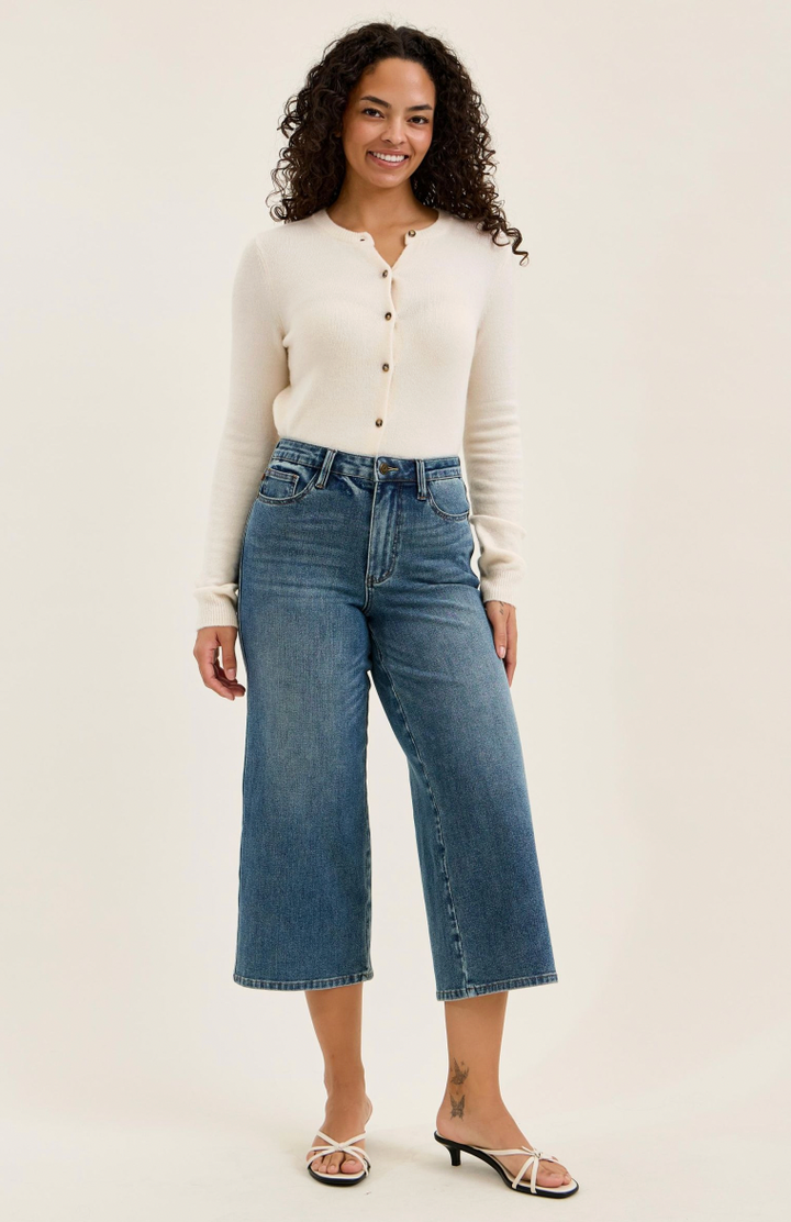 Judy Blue Dottie Wide Crop Jeans (Medium)