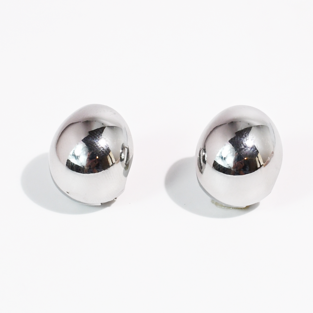 30A PREORDER The Belle Stud Silver Waterproof